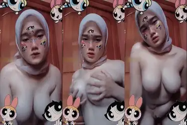 ABG Hijab Susu Diremas Keras Desah Nafsu Liar
