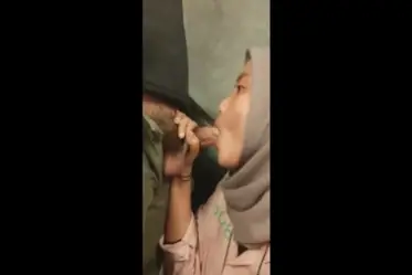 Jilbab Diminta Main Sebelum Tidur